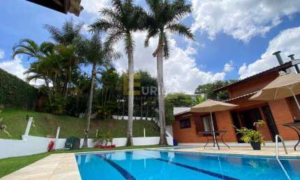 Casa p/ Locação mobiliada no Condomínio Marambaia- Vinhedo SP