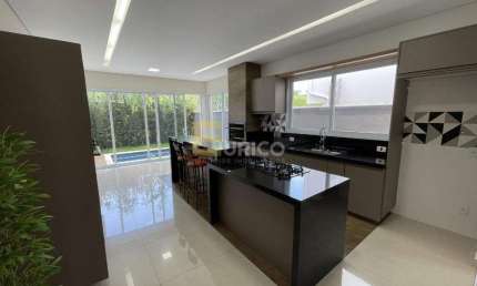 Casa em condomínio à venda no Condomínio Portal do Jequitibá em Valinhos/SP