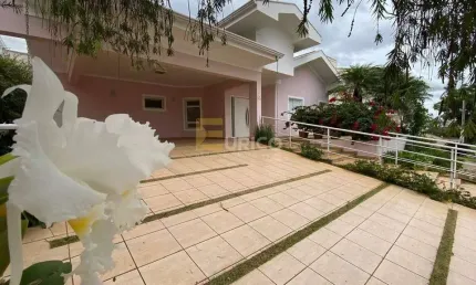 Casa térrea em condomínio de alto padrão- Vinhedo SP