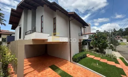 Casa em condomínio à venda no Condomínio Residencial Portal do Quiririm em Valinhos/SP