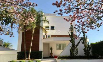 Casa em condomínio à venda no Condomínio Villaggio Capríccio em Louveira/SP