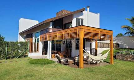 Casa à venda no Condomínio Terras de Santa Teresa em Itupeva/SP