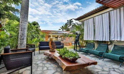 Casa em condomínio à venda no Condomínio Residencial Vila Imperial em Valinhos/SP