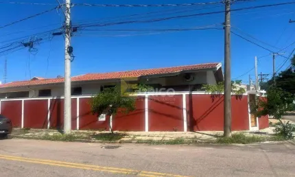 Casa de esquina com piscina na vila liberdade - jundiai -sp