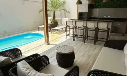 Casa em condomínio à venda no Condomínio Village Marianna em Valinhos/SP