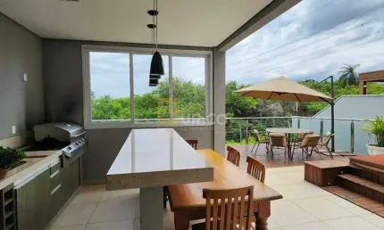 Casa em condomínio à venda no Condomínio Parque das Quaresmeiras em Campinas/SP