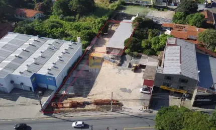 Terreno comercial a venda com 956mts Região central Bairro Capela - Vinhedo