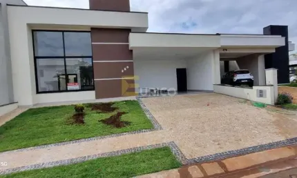 Casa em condomínio à venda no Condomínio Residencial Royal Garden em Paulínia/SP