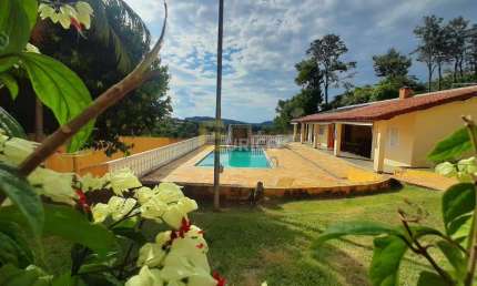 Casa à venda no Recanto dos Canjaranas em Vinhedo/SP