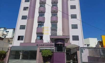Apartamento à venda no Condomínio Edifício Carlos Alexandre em Valinhos/SP