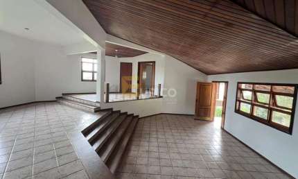 Casa em condomínio para aluguel no Condomínio Clube de Campo Valinhos em Valinhos/SP