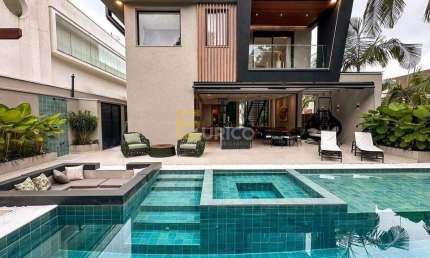 Casa à venda no Riviera de São Lourenço em Bertioga/SP