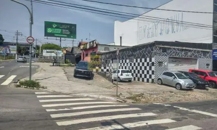 Prédio Comercial à venda no Vila Santana em Valinhos/SP