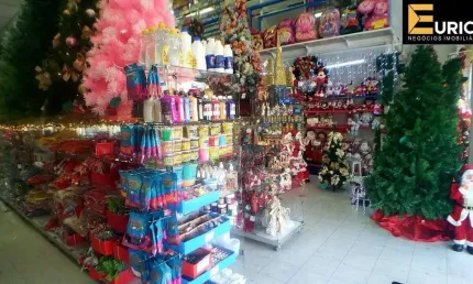 Prédio à venda na Avenida Dois de Abril, --, Centro, Vinhedo