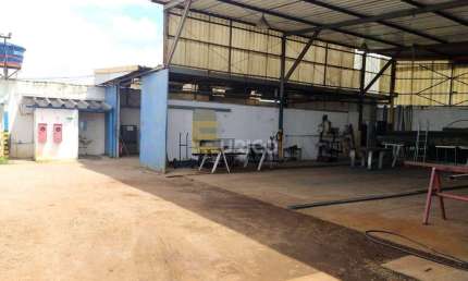 Excelente Galpão Comercial à Venda em Jundiaí – Localização Privilegiada