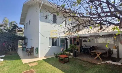 LINDA CASA A VENDA NO CONDOMÍNIO CHÁCARA DAS PALMEIRAS IMPERIAIS EM JUNDIAI/SP