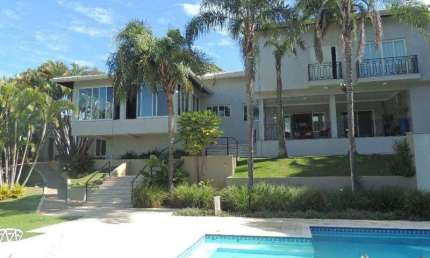 Casa alto padrão à venda no Condomínio Marambaia em Vinhedo - SP