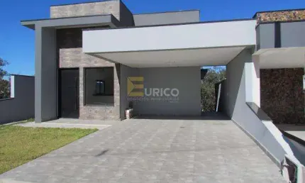 Casa em condomínio à venda no Residencial Jatobás em Louveira/SP