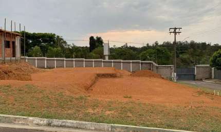 Terreno em Condomínio à venda no Condomínio Residencial Querência em Valinhos/SP