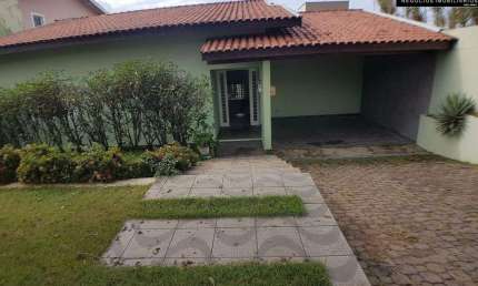 CASA PARA LOCAÇÃO VILLAGIO CAPRICCIO EM LOUVEIRA / SP.