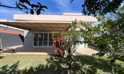 Casa térrea para locação no Condomínio Reserva Dos Vinhedos em Louveira/SP