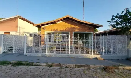 CASA TÉRREA PARA LOCAÇÃO COMERCIAL EM VINHEDO - CENTRO
