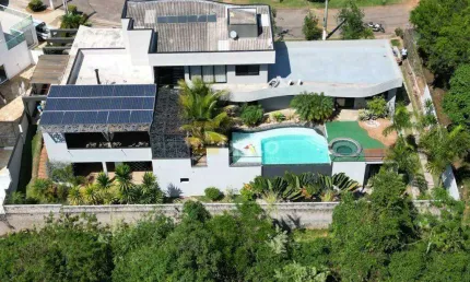 CASA ESTILO SOBRADO/MOBILIADA À VENDA NO CONDOMÍNIO VILLAGE MORRO ALTO – ITUPEVA/SP
