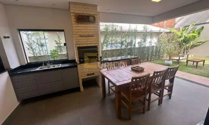 Casa em condomínio para aluguel no Condomínio Vita Verdi em Valinhos/SP
