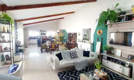 Casa à venda no loteamento residencial ana carolina em valinhos/sp