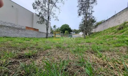 Terreno comercial em excelente localização totalmente plano