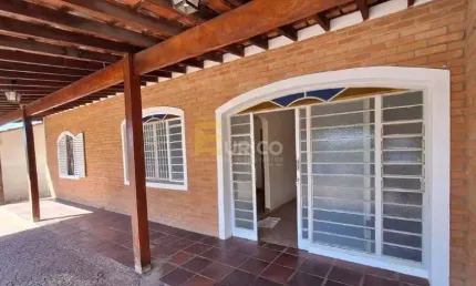 Casa com 3 quartos à venda na Rua dos Lírios, --, Parque Cecap, Valinhos