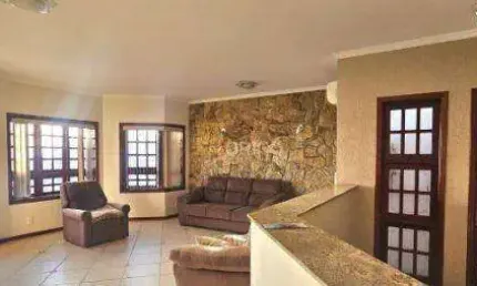 Casa com 4 quartos à venda na Rua Guanabara, --, Jardim Celani, Valinhos
