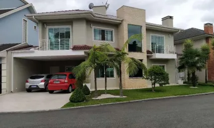 RESIDÊNCIA EM CONDOMÍNIO, SANTA FELICIDADE, 298,70 M2, 3 QTOS (1 SUÍTE) ALTO PADRÃO CENTRO DO BAIRRO