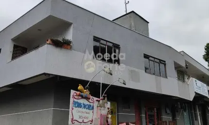Casa com 2 quartos à venda na Rua Via Veneto, 100, Santa Felicidade, Curitiba por R$ 495.000