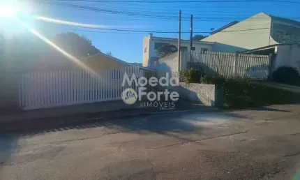 Casa com 2 quartos para alugar na Rua Augusto Frogguer, 266, Mossunguê, Curitiba por R$ 1.850