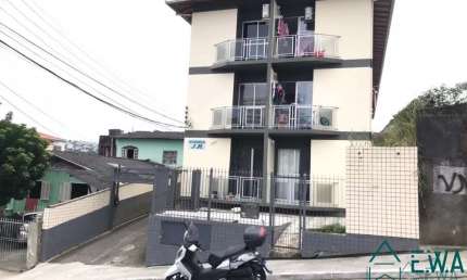 Apartamento com 2 quartos para alugar na Rua Santo Antônio, 1110, Barreiros, São José