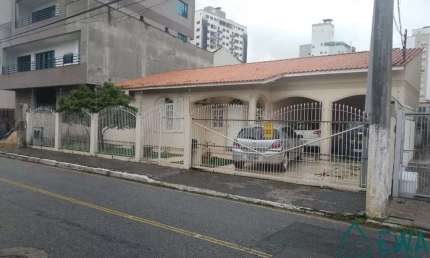 Casa com 3 quartos para alugar na Rua Juvenal Pereira, 53, Kobrasol, São José