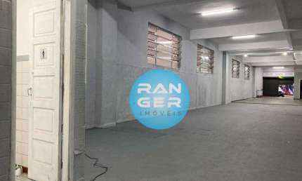 Ponto comercial com 6 salas para alugar na Rua Luís de Camões, 236, Encruzilhada, Santos