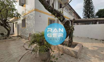 Casa com 2 dormitórios para alugar, 92 m² por R$ 4.300,00/mês - Campo Grande - Santos/SP