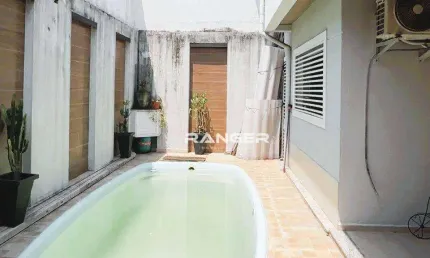 Sobrados com piscina, pontos comerciais no canal 1 -  Marapé - Santos