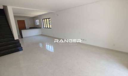 Casa com 3 dormitórios à venda, 220 m² por R$ 1.723.000,00 - Embaré - Santos/SP