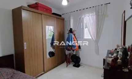 Seu Novo Lar! Casa Duplex em Village com 3 Dormitórios – Sem Taxa de Condomínio