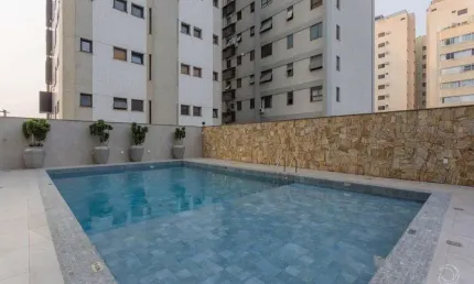 Apartamento para Venda em Florianópolis, Centro, 3 dormitórios, 3 suítes, 4 banheiros, 2 vagas