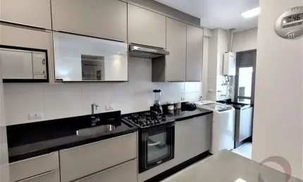 Apartamento para Venda em Florianópolis, Monte Verde, 3 dormitórios, 1 suíte, 2 banheiros, 2 vagas