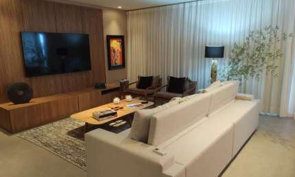 Apartamento para Venda em Florianópolis, Jurerê Internacional, 4 dormitórios, 4 suítes, 5 banheiros, 2 vagas