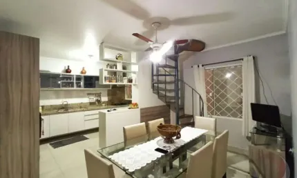 Casa para Venda em Florianópolis, Córrego Grande, 5 dormitórios, 3 suítes, 5 banheiros, 3 vagas