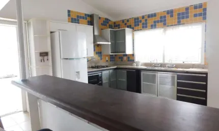 Casa para Venda em Florianópolis, Morro das Pedras, 3 dormitórios, 1 suíte, 2 banheiros, 5 vagas