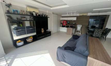 Apartamento para Venda em Florianópolis, Coqueiros, 3 dormitórios, 1 suíte, 2 banheiros, 2 vagas