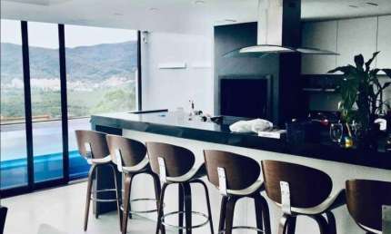 Casa para Venda em Florianópolis, Trindade, 4 dormitórios, 4 suítes, 5 banheiros, 2 vagas