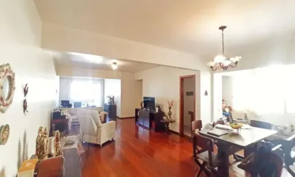 Apartamento para Venda em Florianópolis, Centro, 3 dormitórios, 1 suíte, 3 banheiros, 1 vaga
